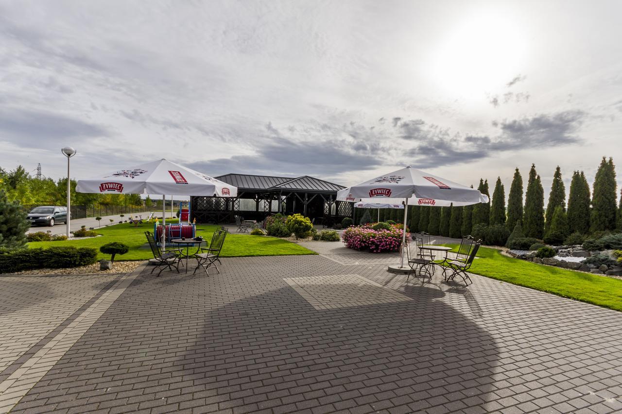 Wersal Siedlecki Hotel Siedlce Buitenkant foto